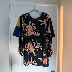 Billabong Black and Pink Floral Dress